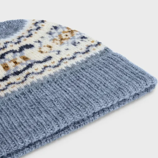 beanie in triomphe fair isle wool