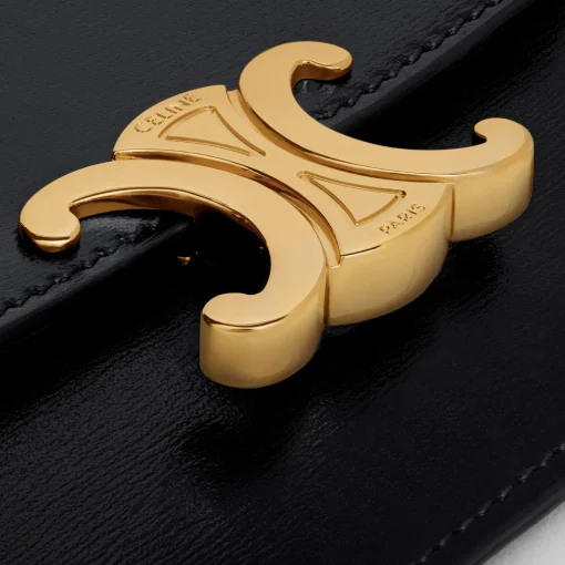 CARD HOLDER WITH FLAP TRIOMPHE in Shiny calfskin