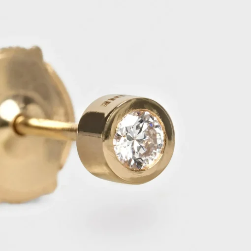 Celine Sentimental Brillant Stud in Yellow Gold and Diamond