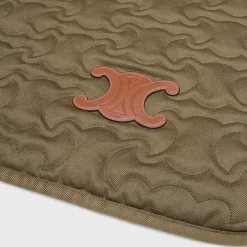 Dog blanket in quilted gabardine textile and wool