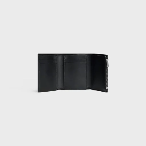 Fine Strap Wallet in Grained Calfskin