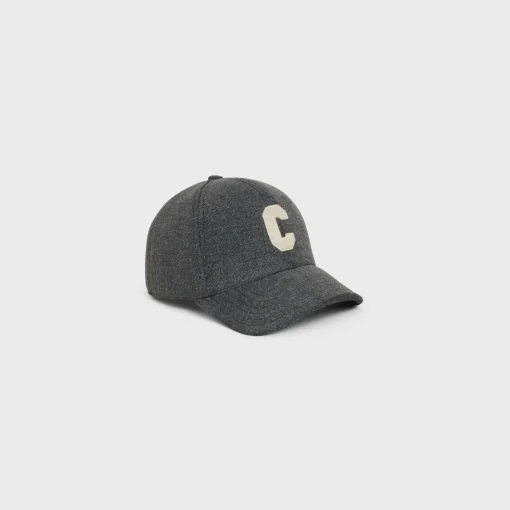 Initial cap in vintage black denim