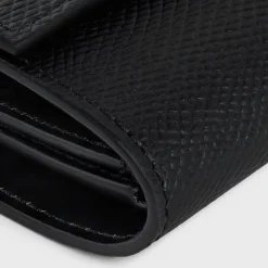 Small trifold wallet in Grained calfskin