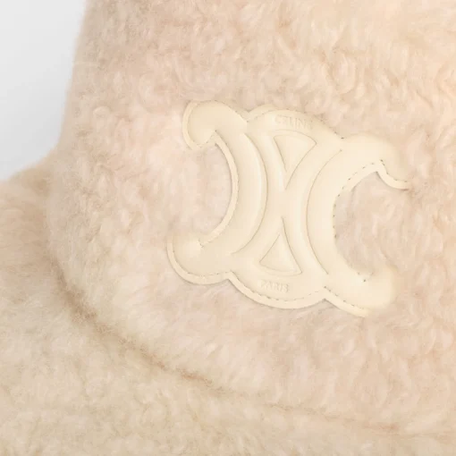 Triomphe bucket hat in Sherpa cashmere