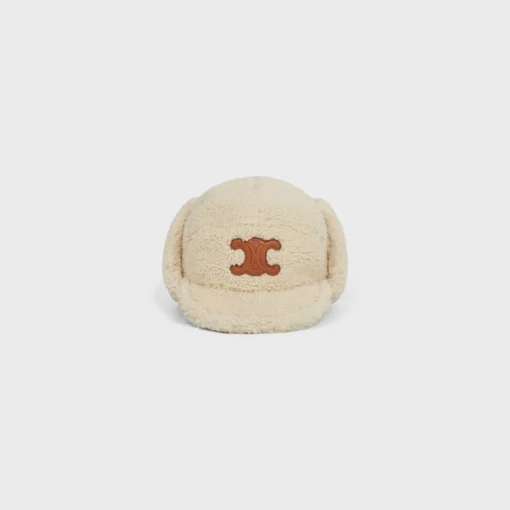 triomphe shapka in shearling