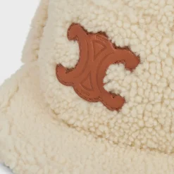 triomphe shapka in shearling